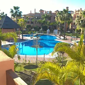 https://new-hacienda-del-sol-beachside-apt-marbella.es-andalucia.com